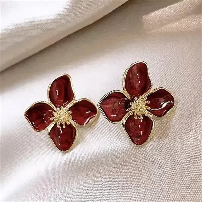 Hypoallergenic Stylish Vintage Flower Stud Earrings Premium Vintage Gold Plated Stainless Steel For Women Party сережки женск