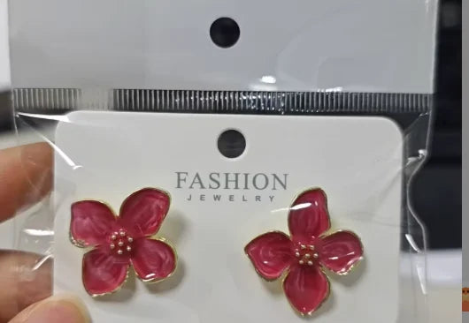 Hypoallergenic Stylish Vintage Flower Stud Earrings Premium Vintage Gold Plated Stainless Steel For Women Party сережки женск